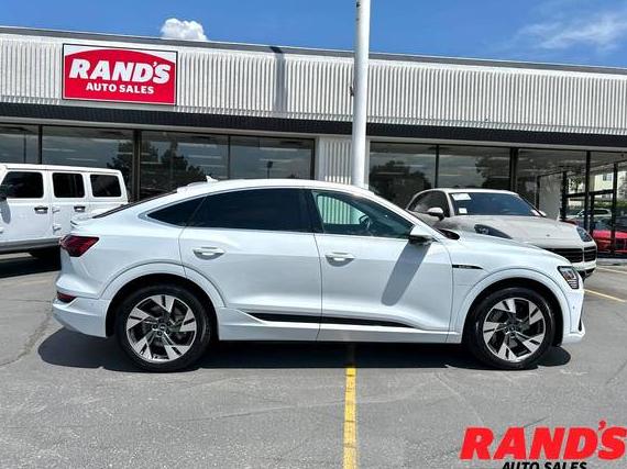 AUDI E-TRON SPORTBACK 2022 WA12AAGE1NB009101 image